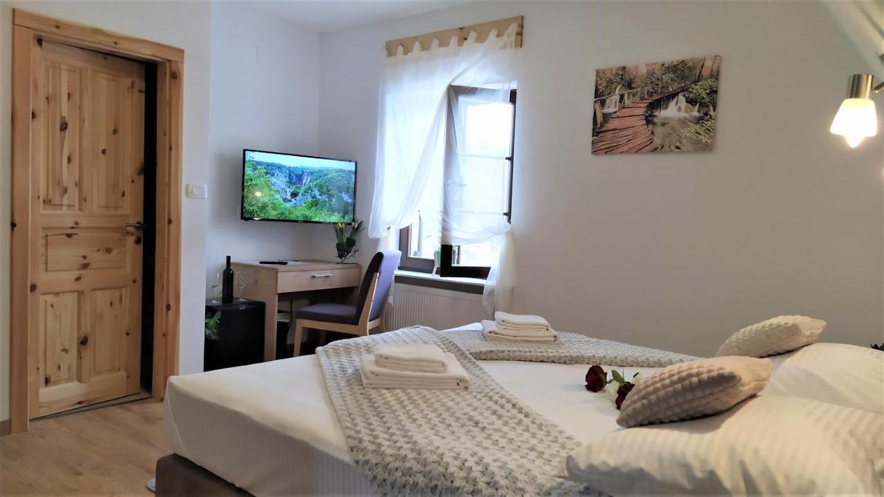 Plitvice Streaming Hotel Prijeboj Eksteriør billede